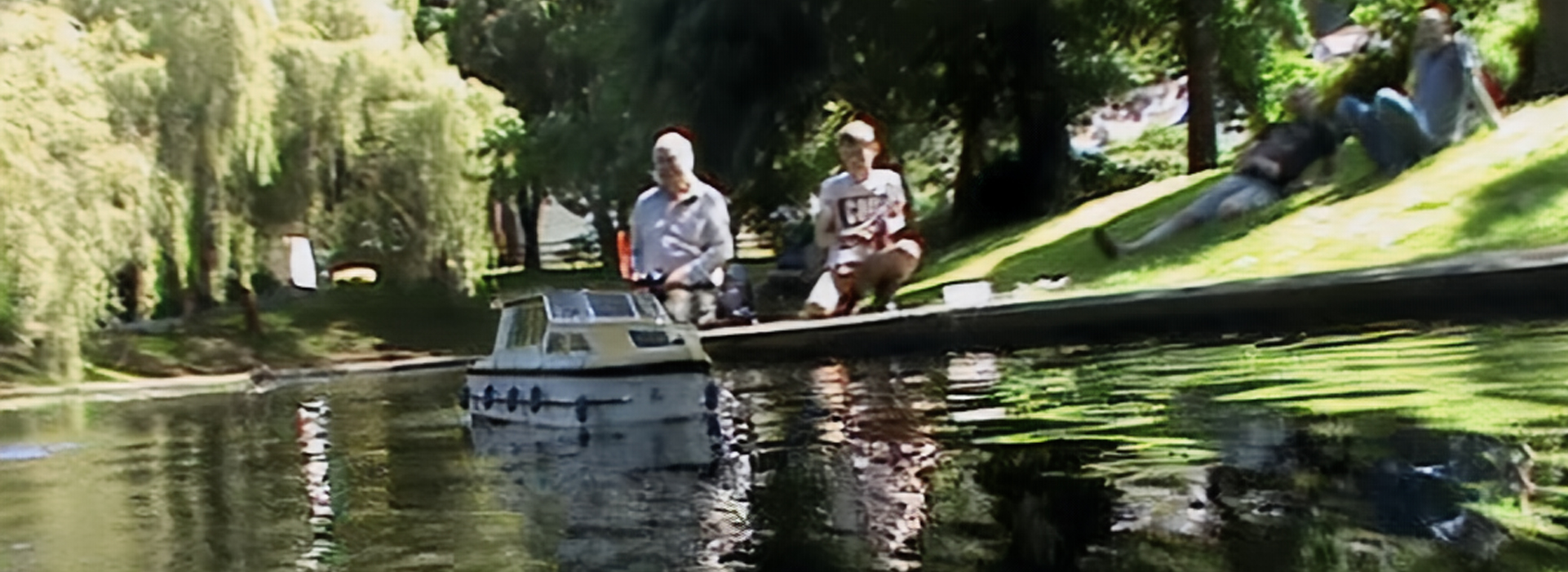 Granddad helps create amazingly detailed model of Richardson’s cruiser!