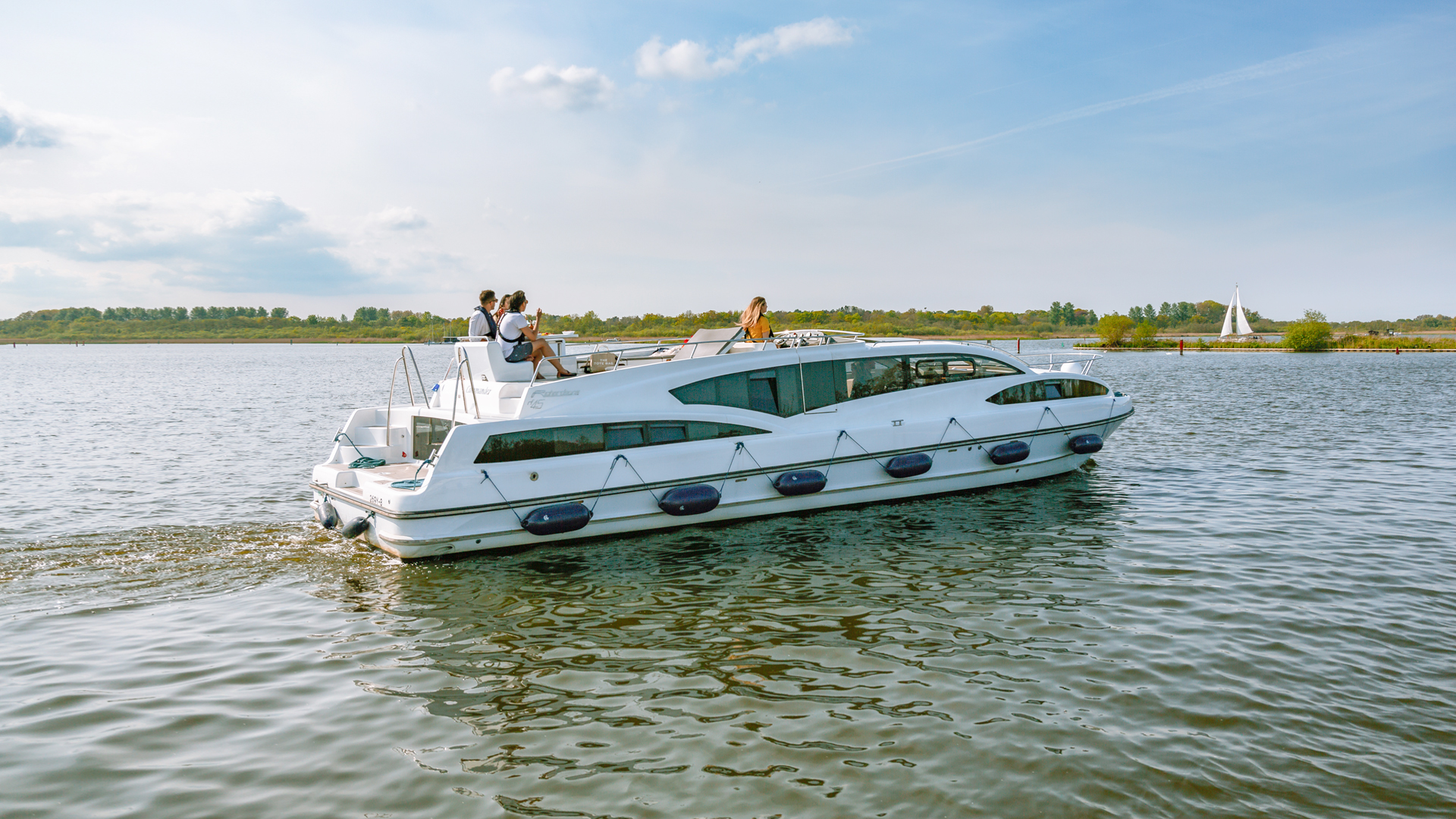 Richardson's Boating Holidays - Norfolk Broads Boat Hire