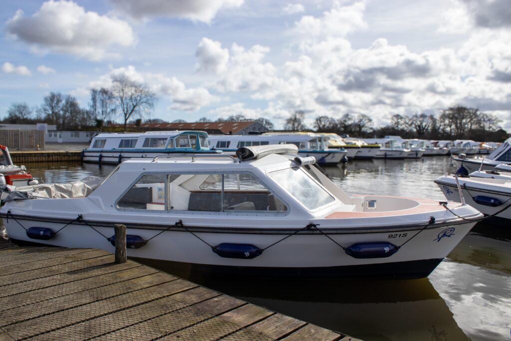 8 Seater Day Boat