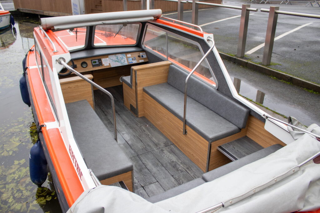 8 seater electric day boat view of seating