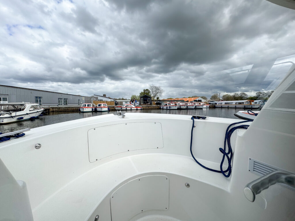 8 Seater Starlight Day Cruiser